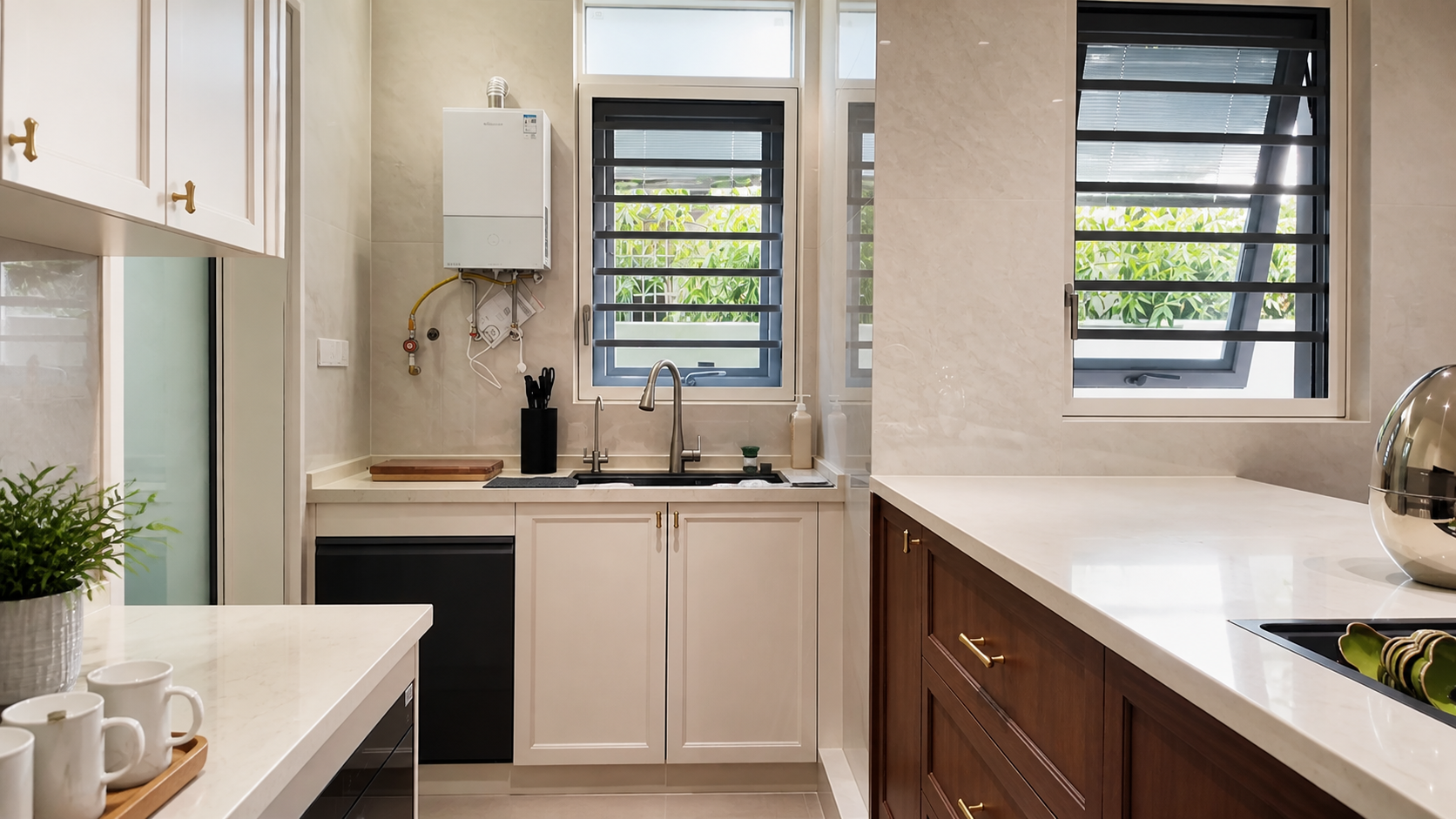 Is laminated glass good for soundproofing?